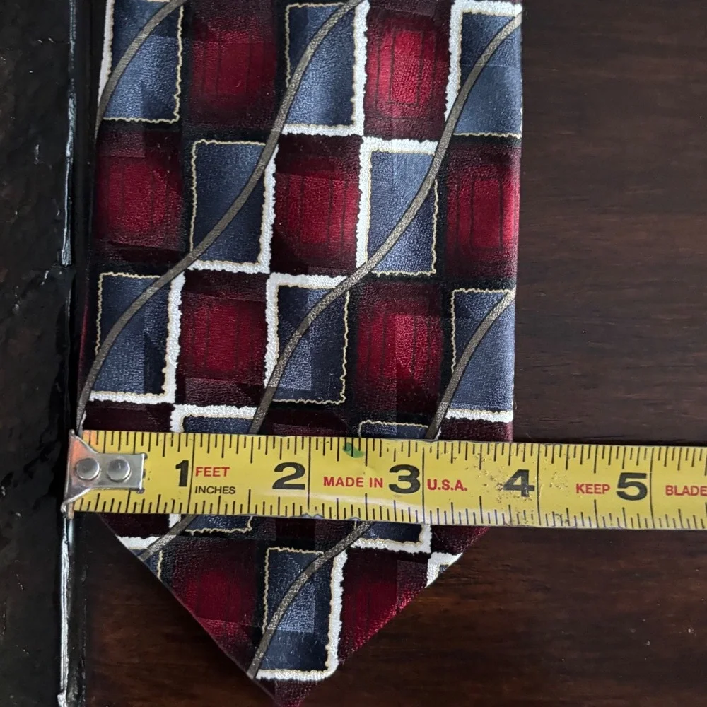 Fenzia Men's Necktie Red silver Geometric Silk Tie‎ Business Casual Vintage 90s